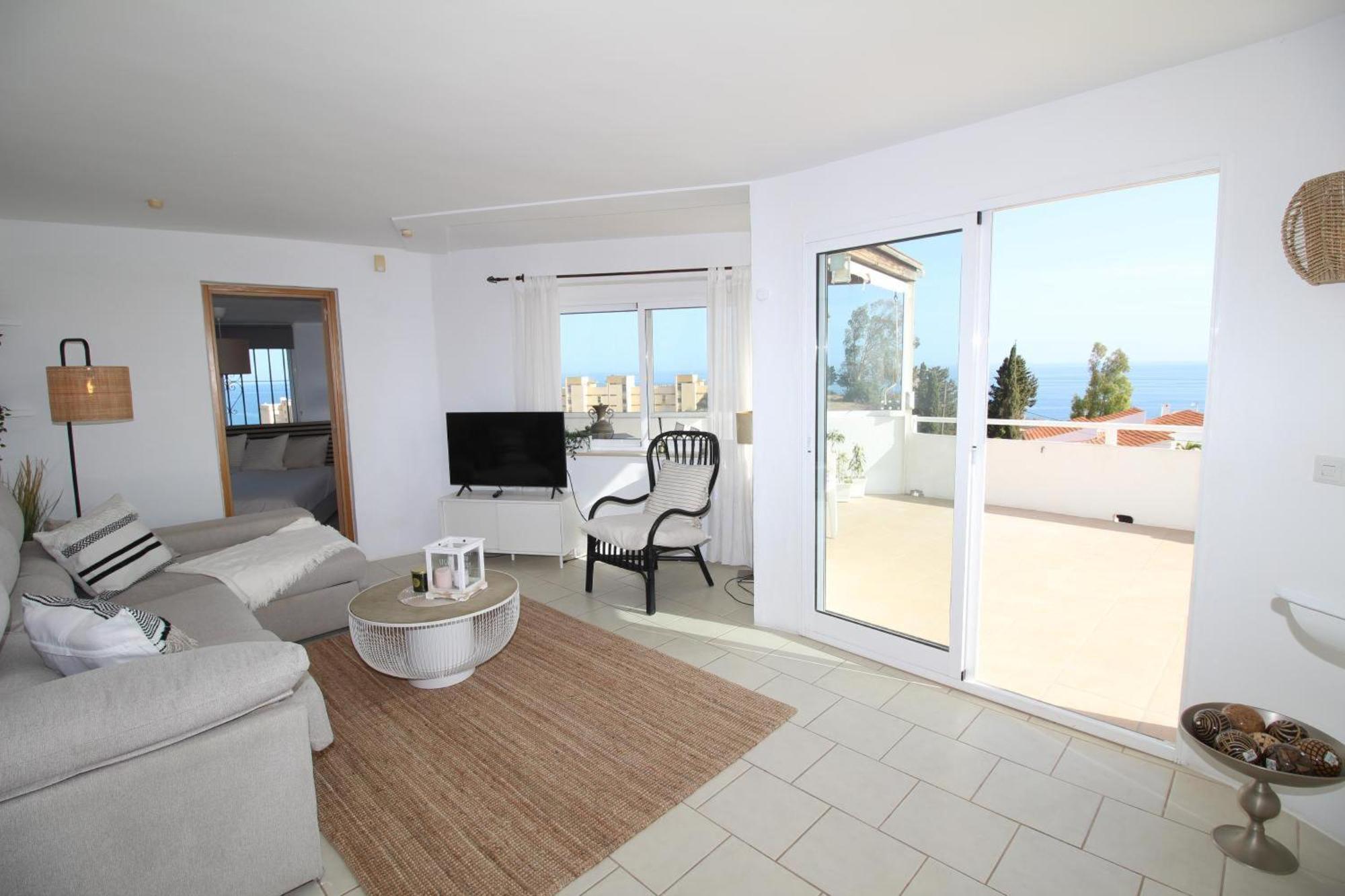Villa Arriba Фуeнхирола Екстериор снимка
